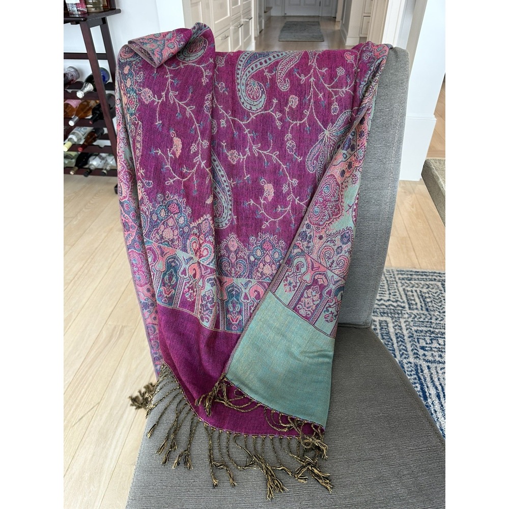 Tapestry Paisley Pattern Pashmina Reversible Fuchsia Pink Turquoise Paisley